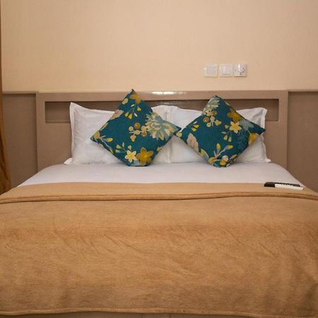 Exotic Palace Hotel テマ エクステリア 写真