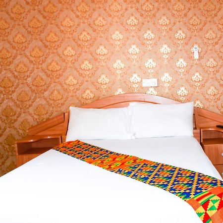 Exotic Palace Hotel テマ エクステリア 写真